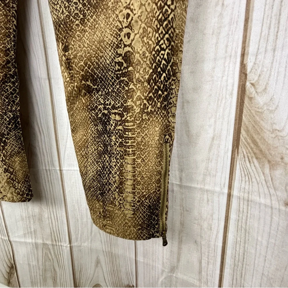 Ralph Lauren Snakeskin Hi-Rise Pants Ankle Zippers Tapered Leg Tan Black Size 10 - Picture 5 of 13